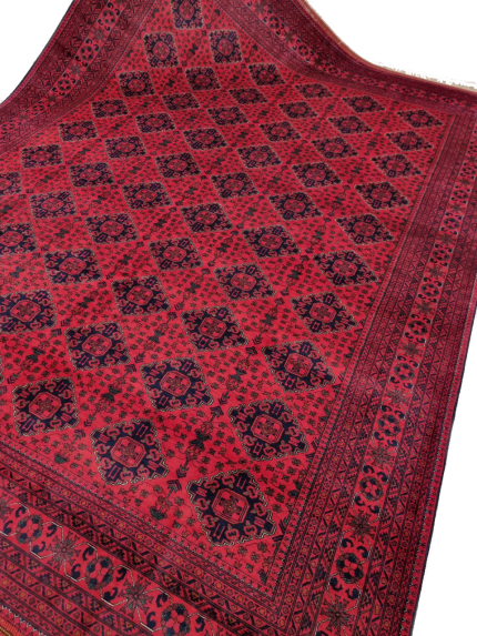 فرش دستباف لاکی طرح قشقایی-دوازده متری-z3783